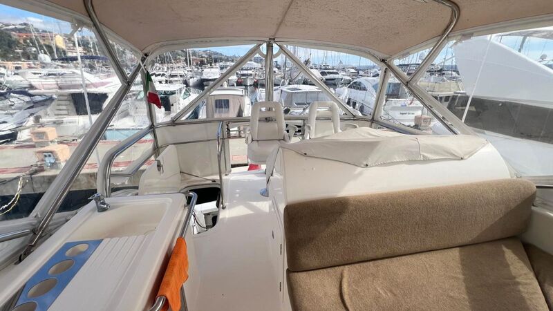 RIVIERA 45 OPEN FLY